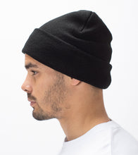 Load image into Gallery viewer, Logo Beanie Black
